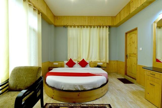 Hotel Bodh International Manāli Extérieur photo