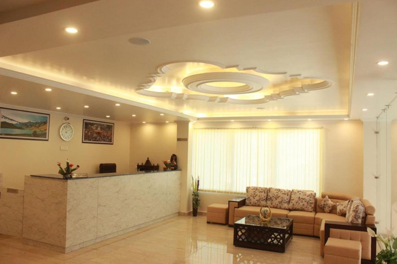 Hotel Bodh International Manāli Extérieur photo