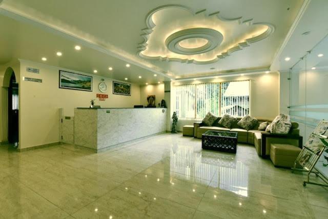 Hotel Bodh International Manāli Extérieur photo