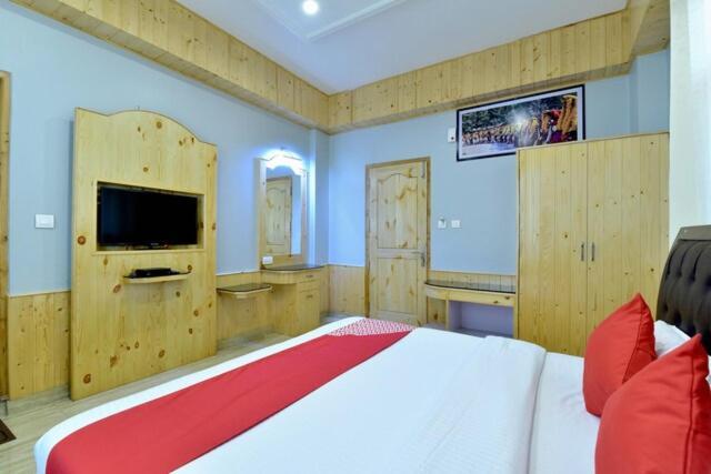 Hotel Bodh International Manāli Extérieur photo